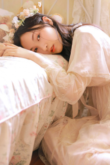 黑衣人